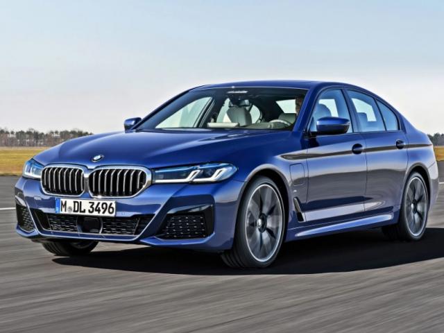 BMW 5 G30-G31 (2017-2022) – schematy bezpieczników i przekaźników