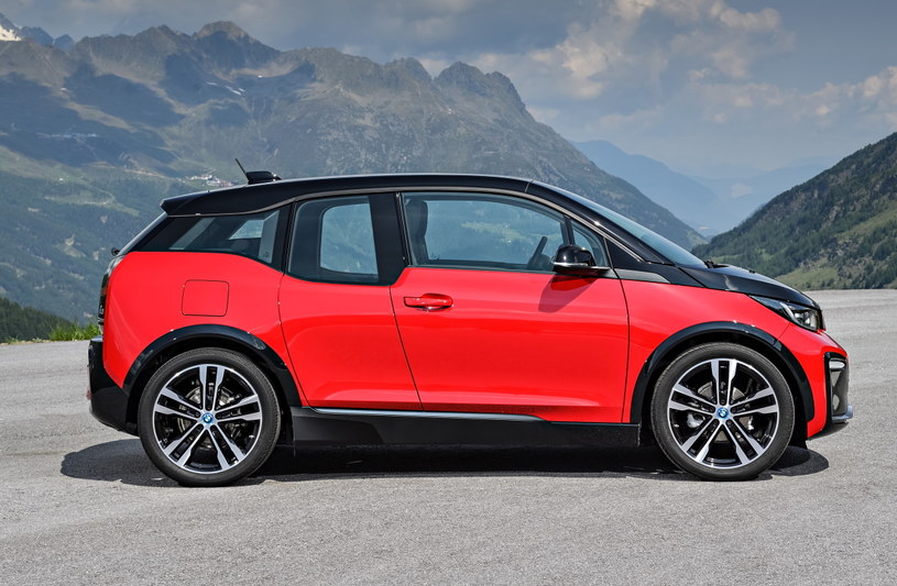 BMW i3 (2013-2022) – schematy bezpieczników i przekaźników