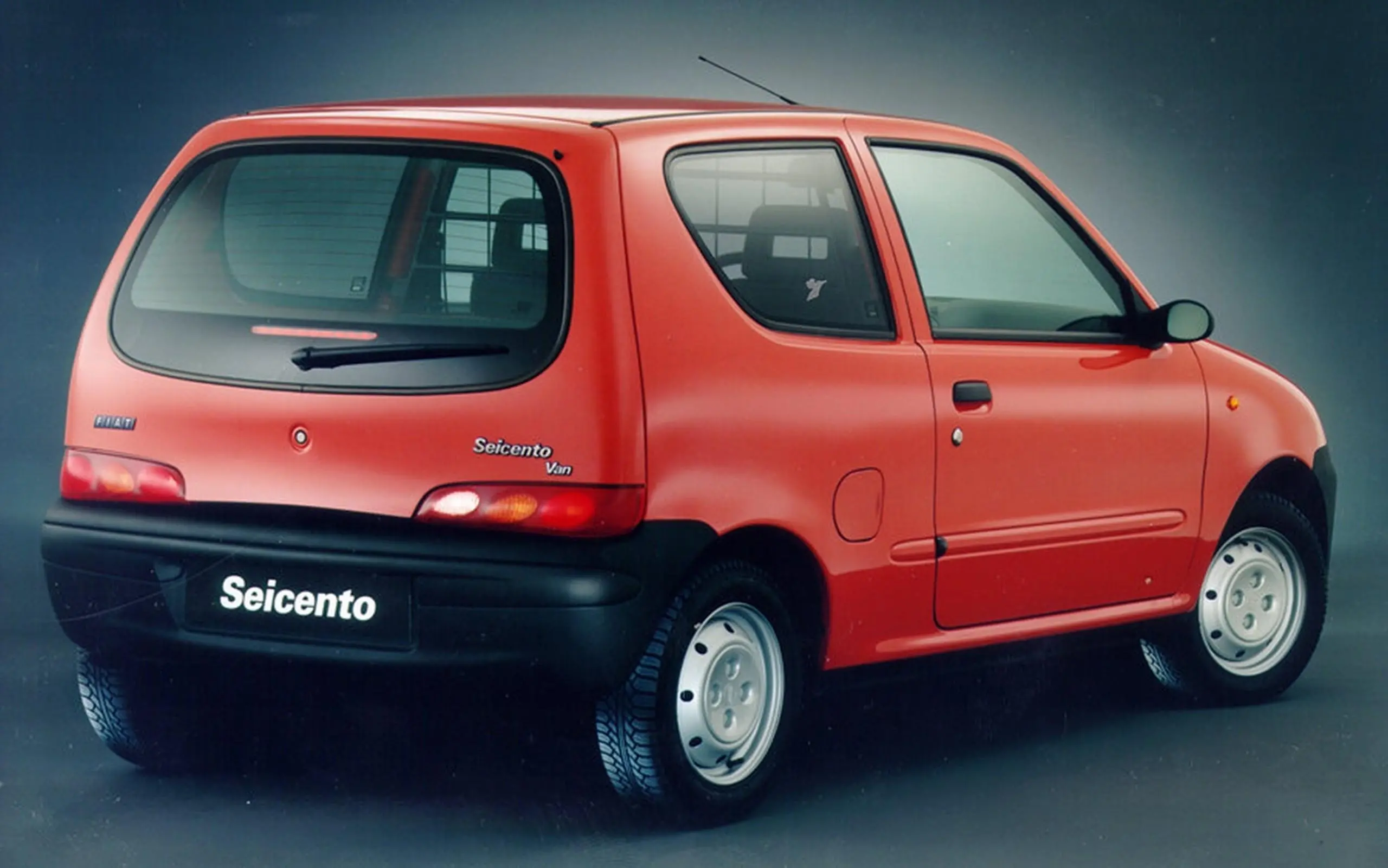 Fiat Seicento i 600 (2007-2016) – schematy bezpieczników i przekaźników