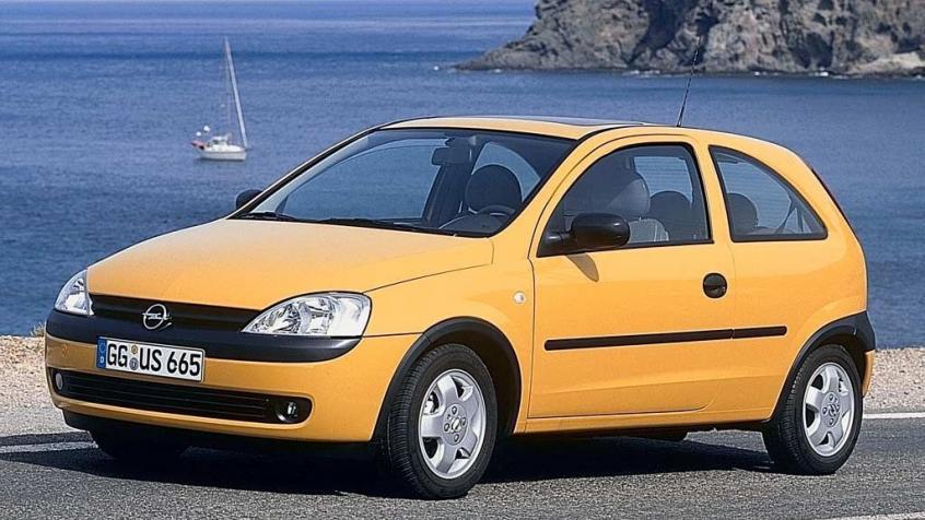 Opel Corsa C (2000-2006) – schematy bezpieczników i przekaźników