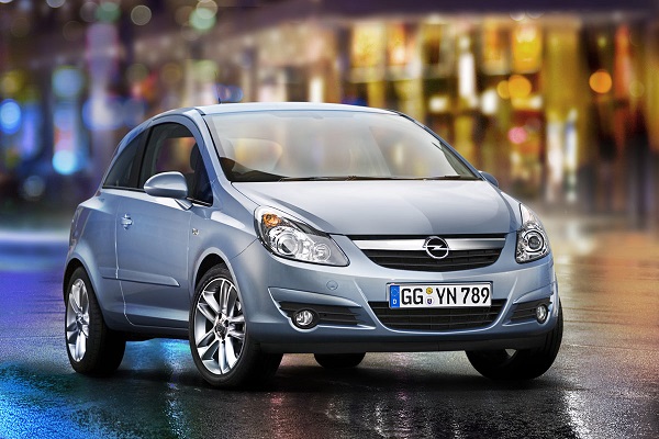 Opel Corsa D (2006-2014) – schematy bezpieczników i przekaźników