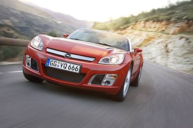 Opel GT (2007-2009) – schematy bezpieczników i przekaźników