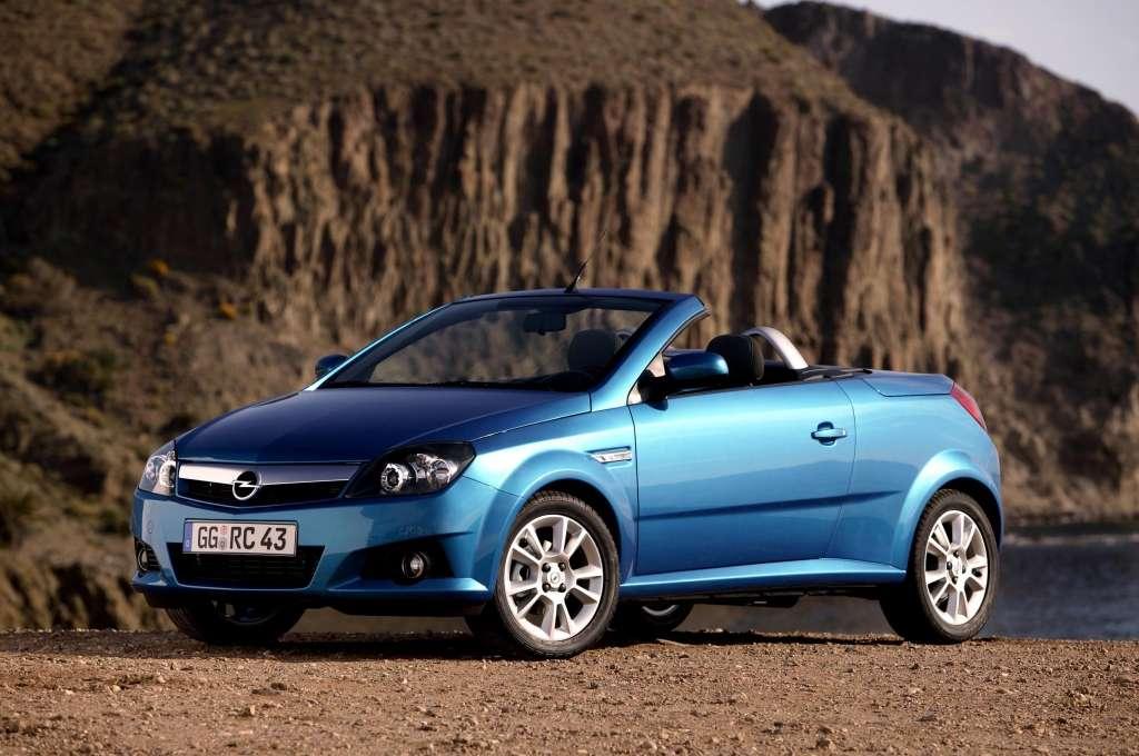 Opel Tigra B (2004-2009) – schematy bezpieczników i przekaźników