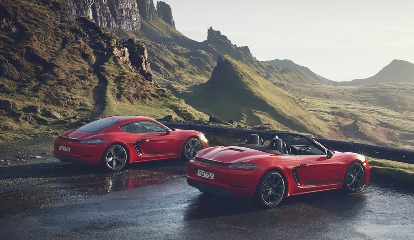 Porsche 718 Cayman, Boxster (2019-2021) – schematy bezpieczników i przekaźników