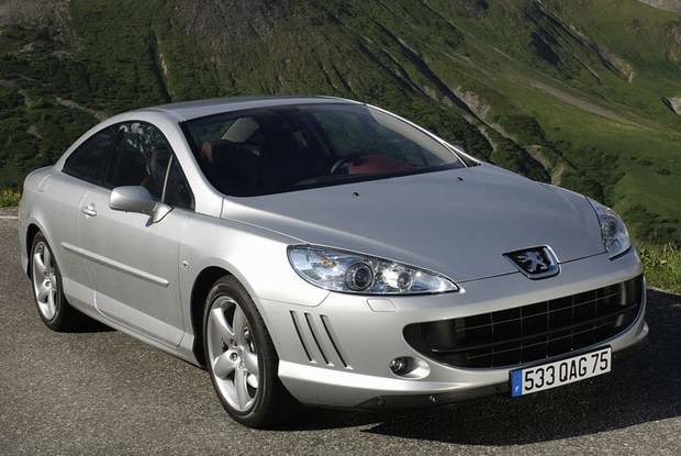 Peugeot 407 Coupé (2008-2011) – schematy bezpieczników i przekaźników