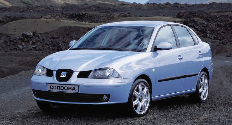 Seat Cordoba II (2008-2009) – schematy bezpieczników i przekaźników