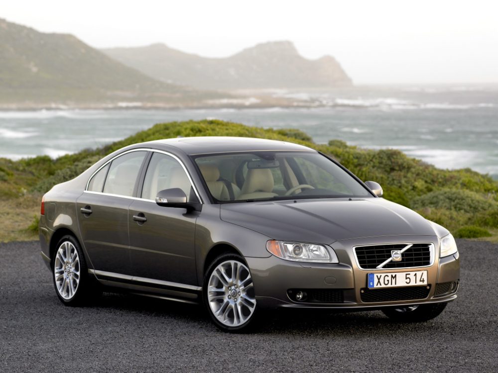 Volvo S80 (2009) – schematy bezpieczników i przekaźników