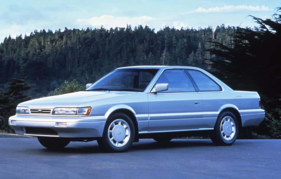Infiniti M30 (1990-1992) – schematy bezpieczników i przekaźników