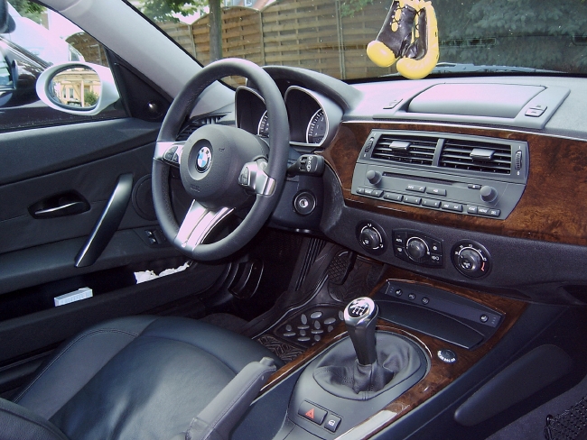 BMW Z4 (E85, E86) (2003-2008) – schematy bezpieczników i przekaźników
