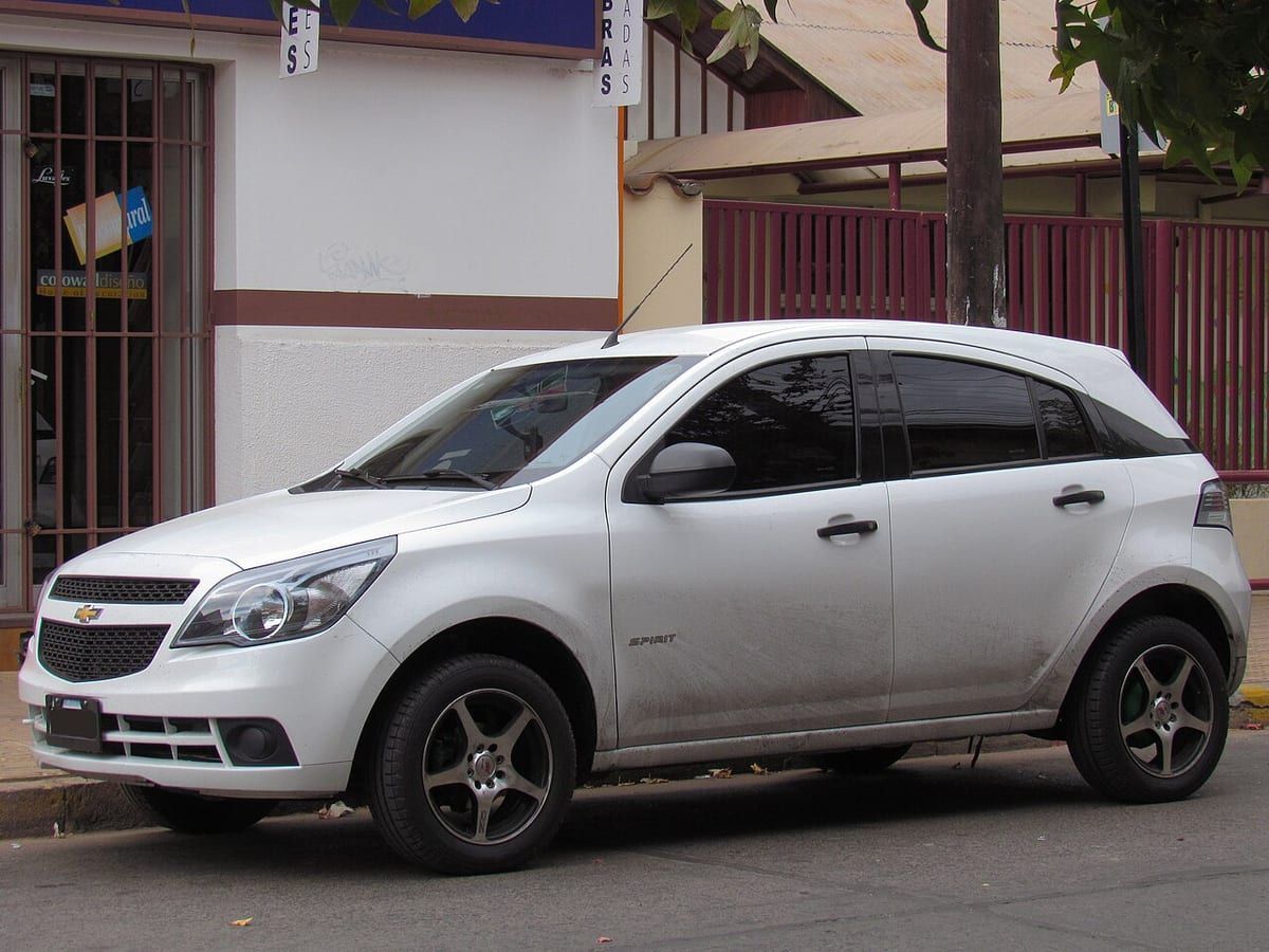 Chevrolet Agile (2014-2017) – schematy bezpieczników i przekaźników
