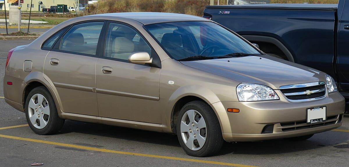 Chevrolet Optra (2007-2012) – schematy bezpieczników i przekaźników