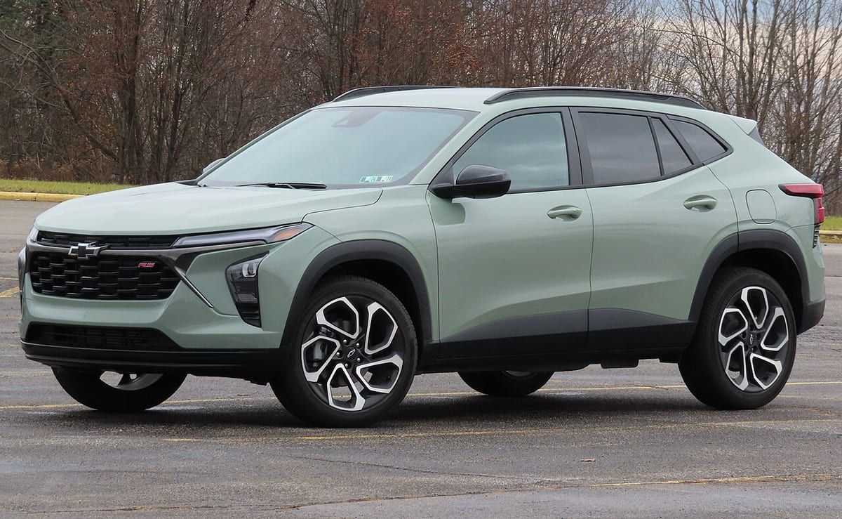 Chevrolet Trax (2013-2017) – schematy bezpieczników i przekaźników