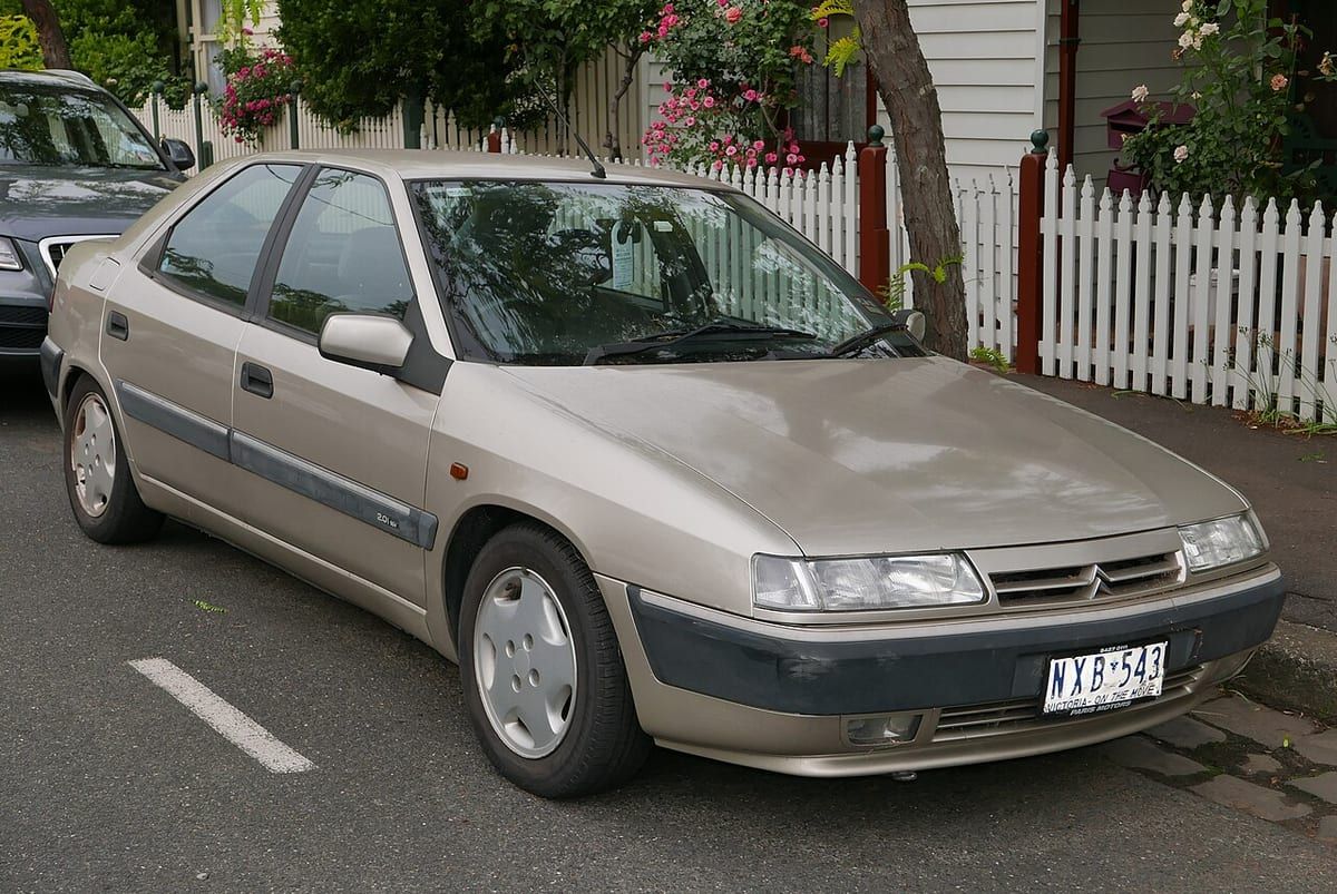 Citroën Xantia (1998-2002) – schematy bezpieczników i przekaźników