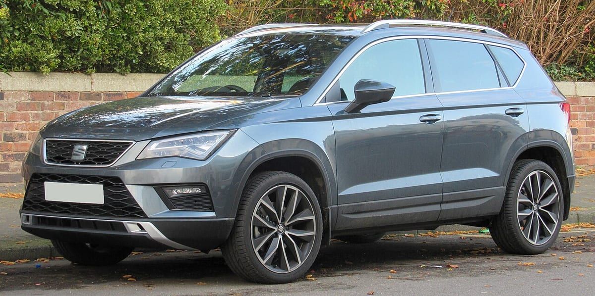 Cupra Ateca (2020) – schematy bezpieczników i przekaźników