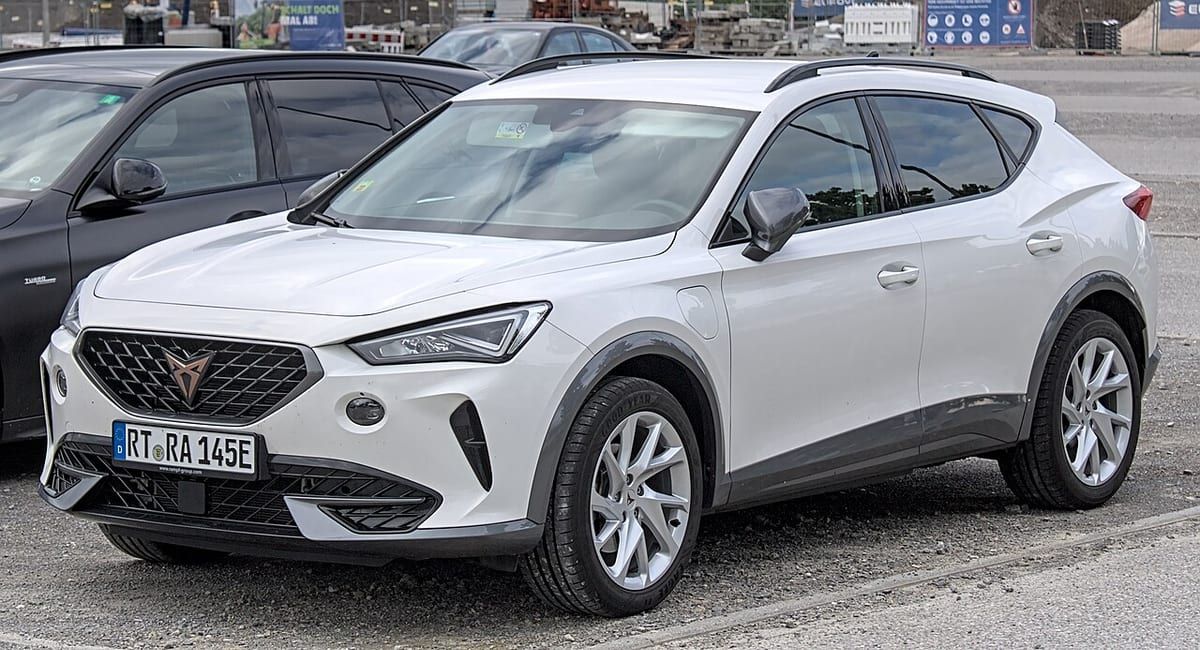 Cupra Formentor (2019-2020) – schematy bezpieczników i przekaźników