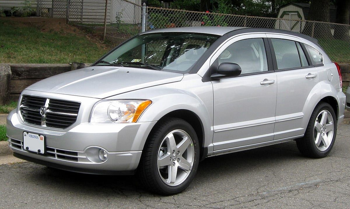 Dodge Caliber (2007-2008) – schematy bezpieczników i przekaźników