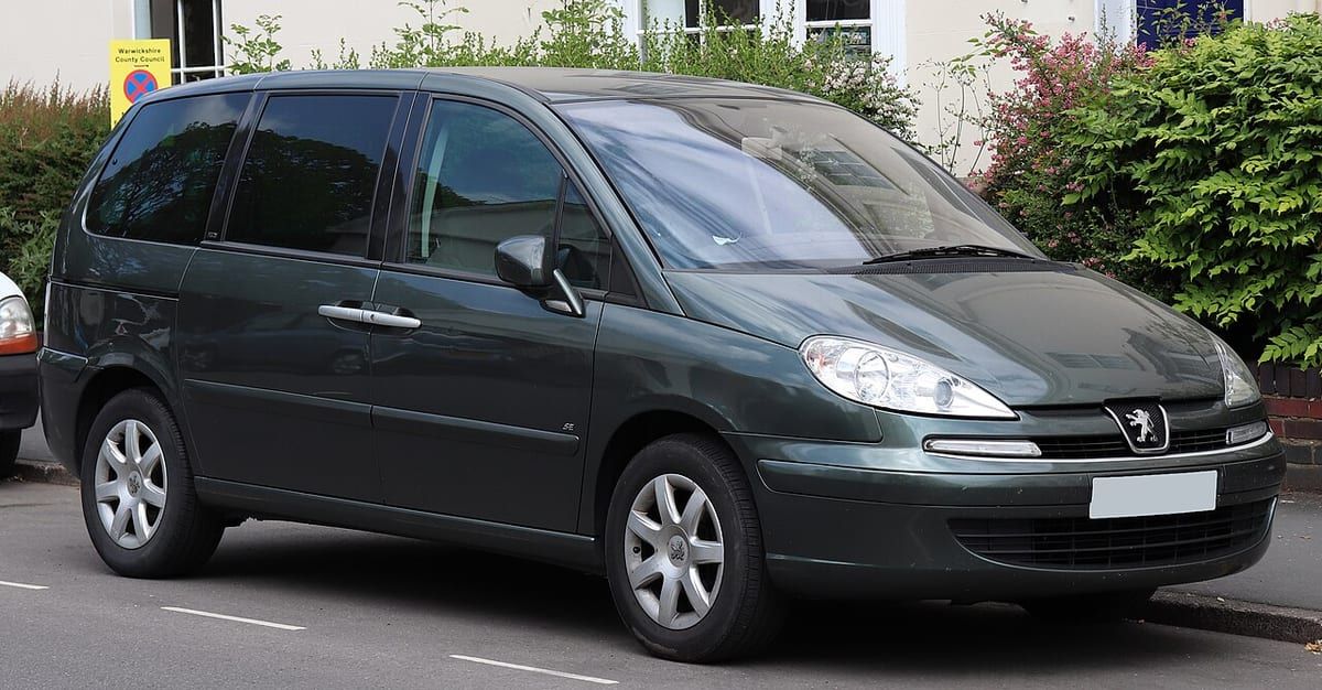 Fiat Ulysse (1994-2002) – schematy bezpieczników i przekaźników
