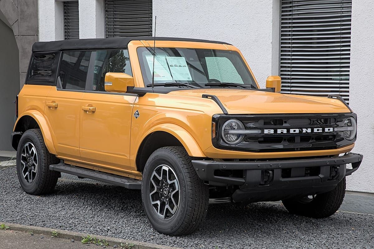 Ford Bronco (2023) – schematy bezpieczników i przekaźników