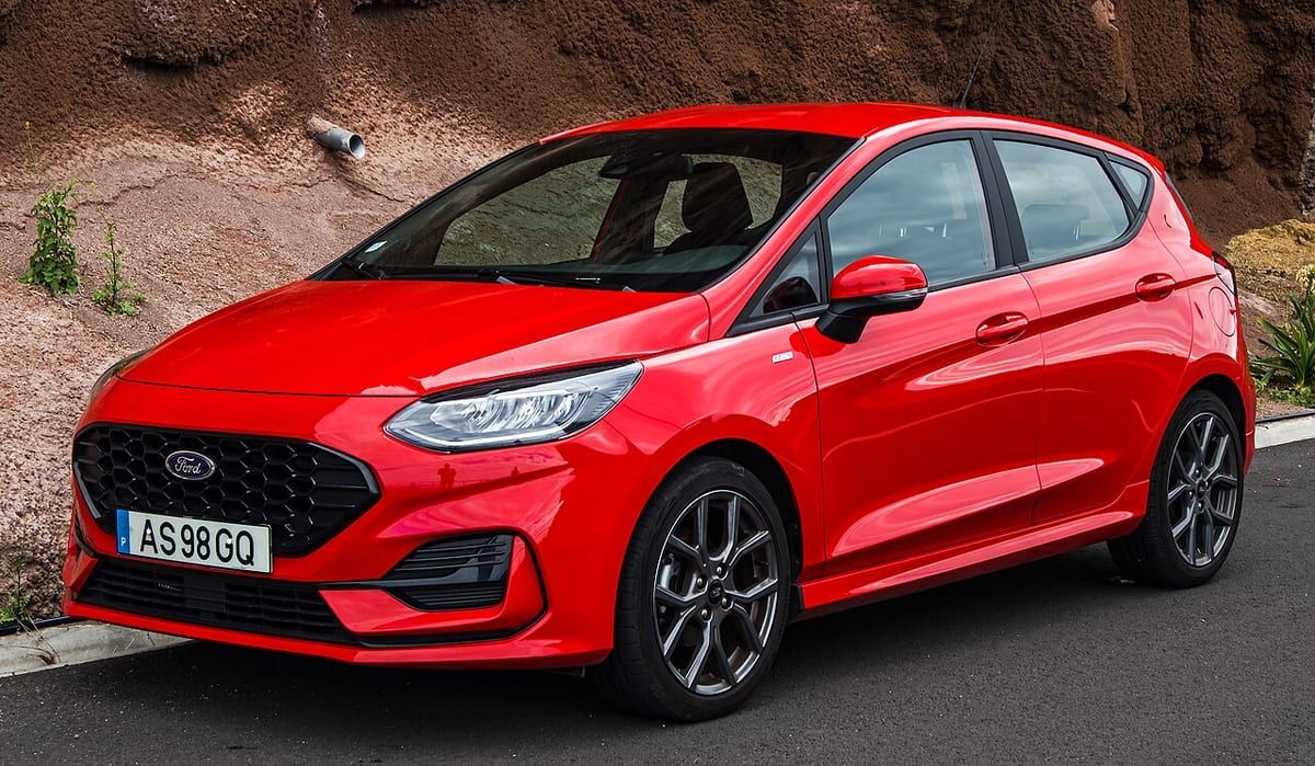 Ford Fiesta VII (2022) – schematy bezpieczników i przekaźników