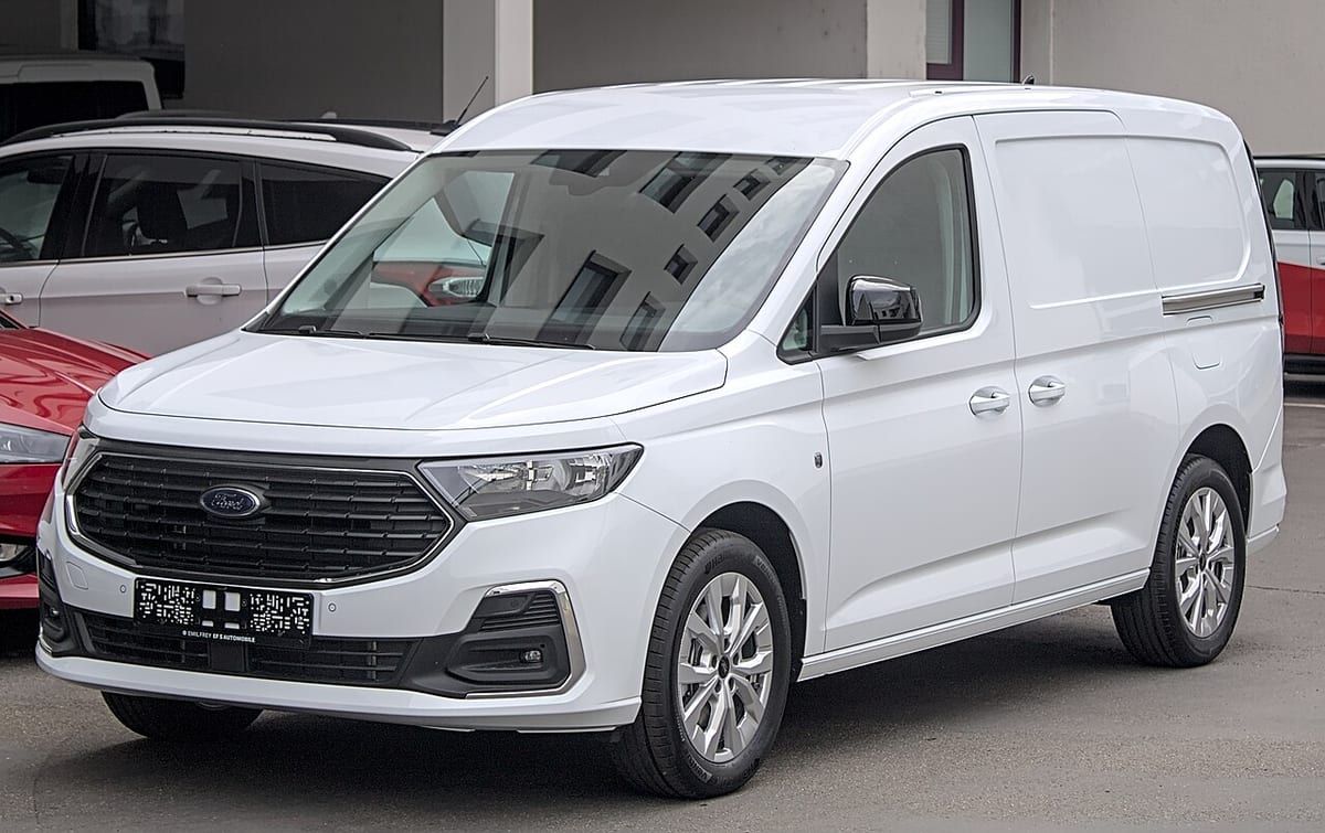 Ford Transit Connect (2019-2020) – schematy bezpieczników i przekaźników