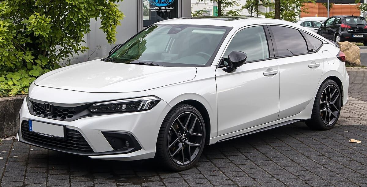 Honda Civic VIII (2010-2011) – schematy bezpieczników i przekaźników