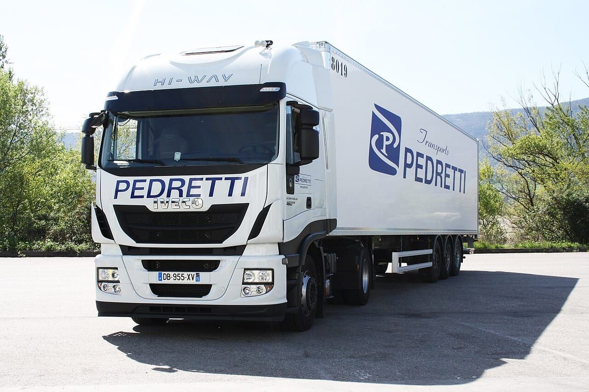 Iveco Stralis – schematy bezpieczników i przekaźników