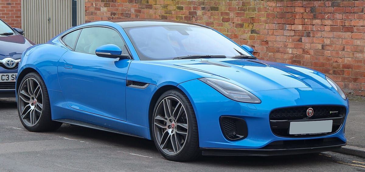 Jaguar F-Type (2018-2020) – schematy bezpieczników i przekaźników