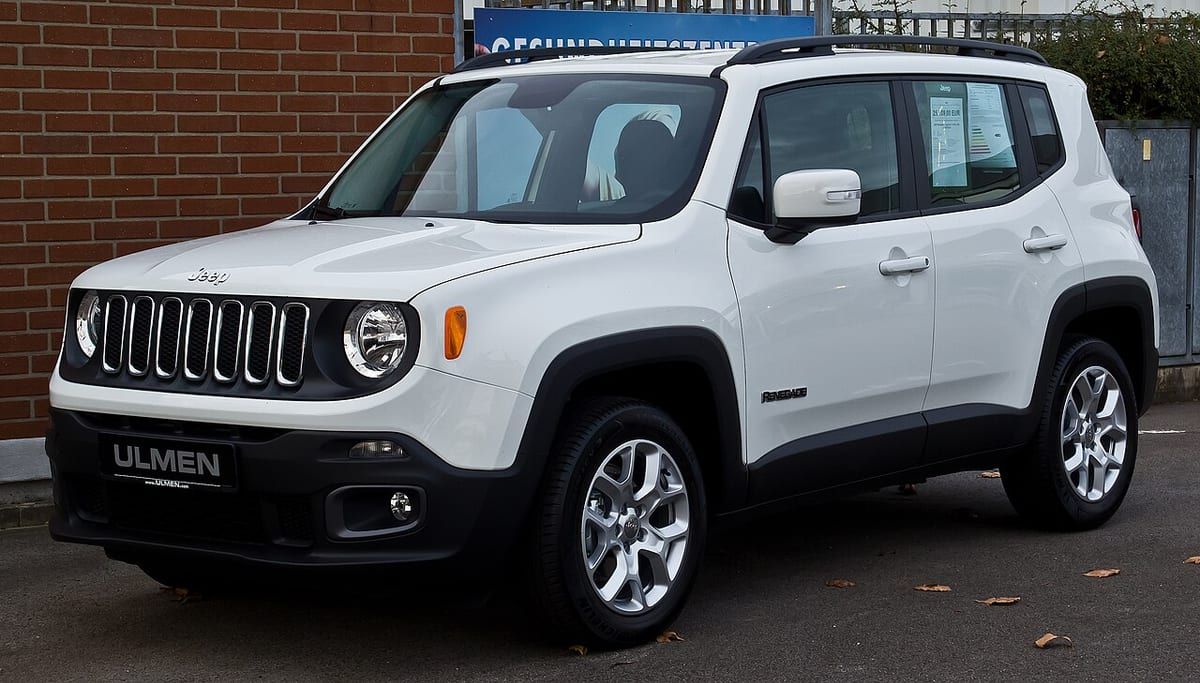 Jeep Renegade (2016-2017) – schematy bezpieczników i przekaźników