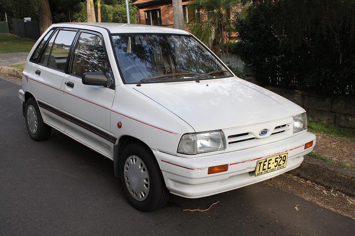 Kia Avella (1994-2000) – schematy bezpieczników i przekaźników