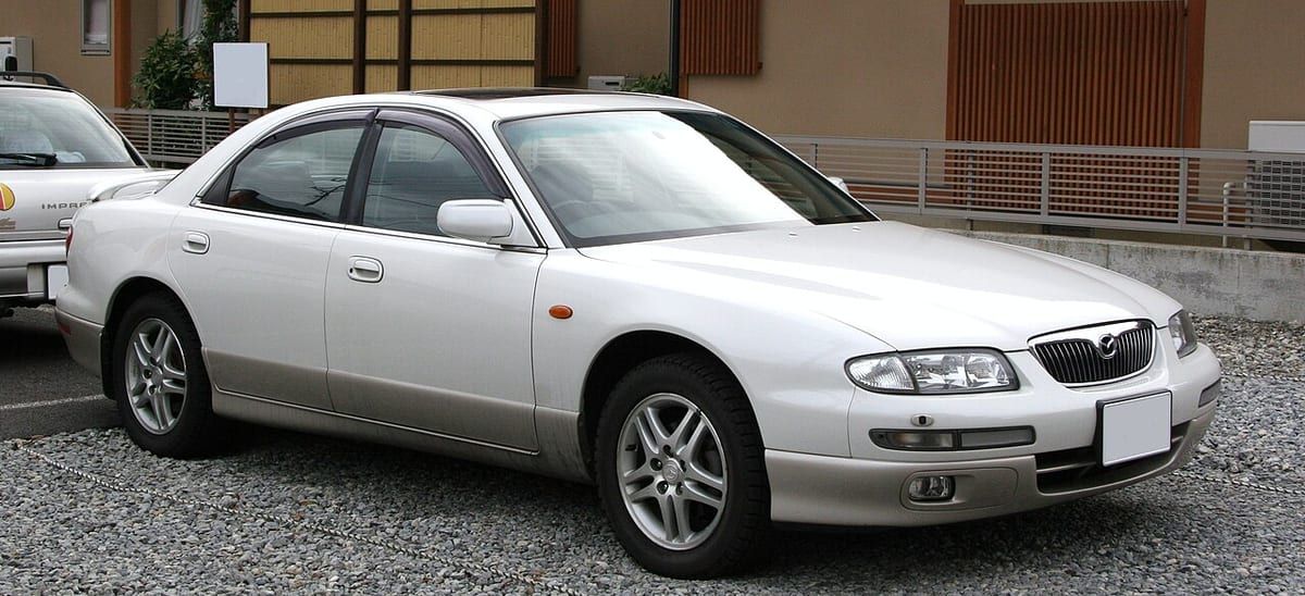 Mazda Millenia (1995-2002) – schematy bezpieczników i przekaźników
