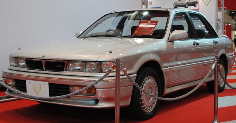 Mitsubishi Galant IX (2004-2012) – schematy bezpieczników i przekaźników