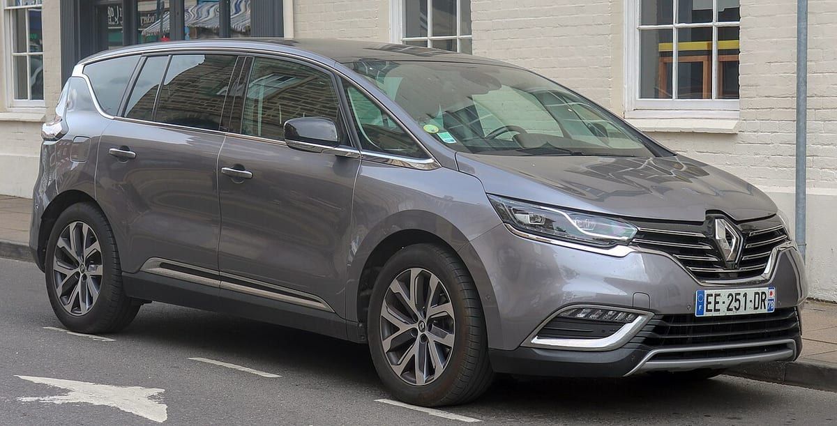 Renault Espace V (2015-2023) – schematy bezpieczników i przekaźników