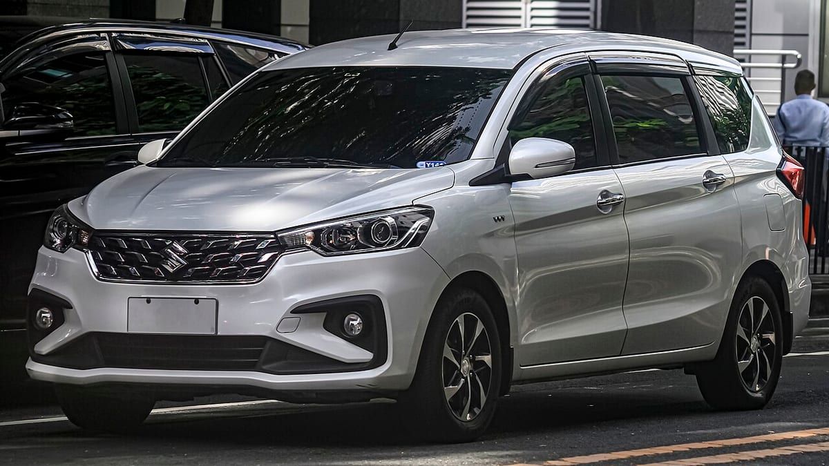 Suzuki Ertiga (2012-2018) – schematy bezpieczników i przekaźników