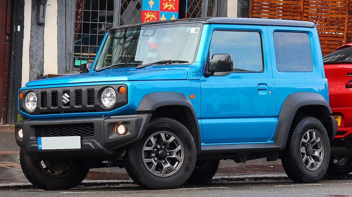 Suzuki Jimny IV (2018-2020) – schematy bezpieczników i przekaźników