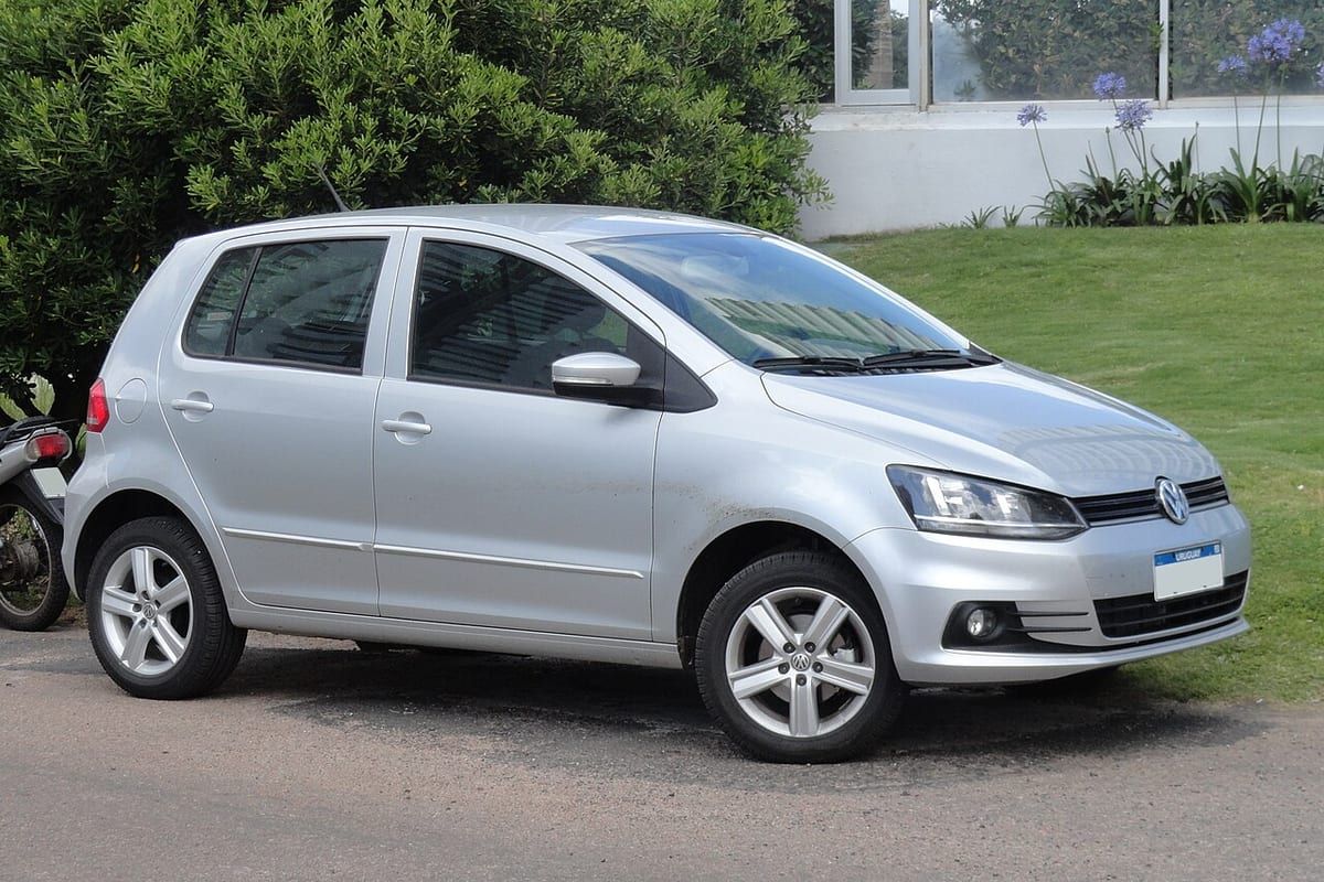 Volkswagen Fox (2015-2020) – schematy bezpieczników i przekaźników