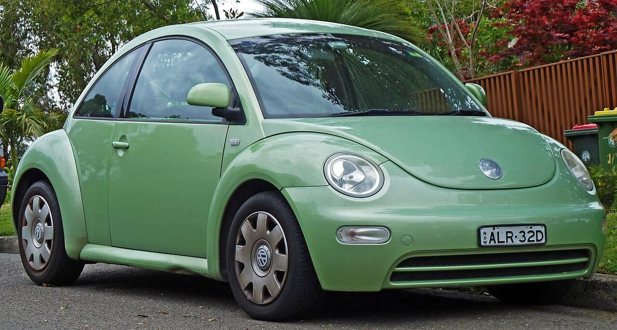 Volkswagen New Beetle (1998-2011) – schematy bezpieczników i przekaźników