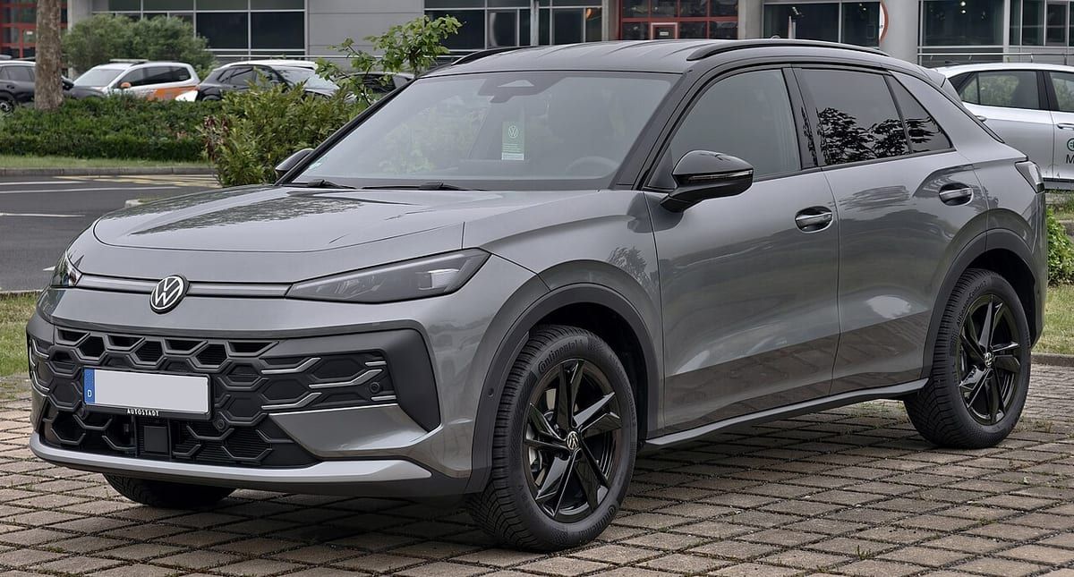 Volkswagen T-Roc (2017-2023) – schematy bezpieczników i przekaźników