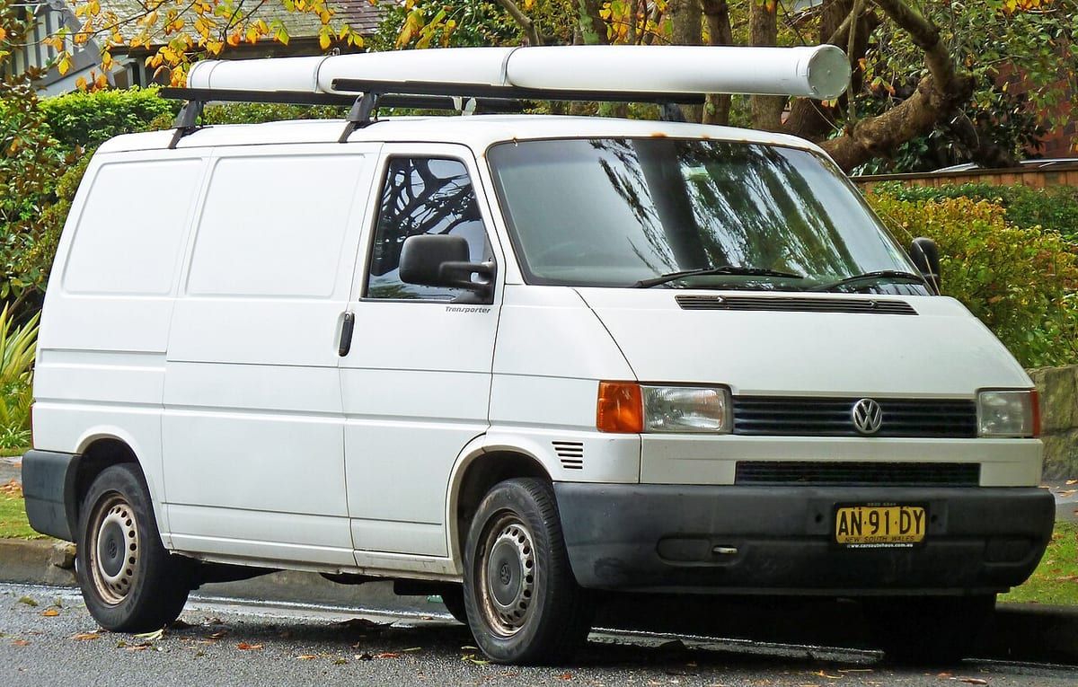 Volkswagen Transporter T4 (1990-2003) – schematy bezpieczników i przekaźników