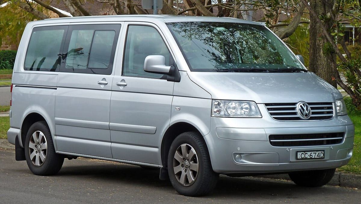Volkswagen Transporter T5 (2003-2015) – schematy bezpieczników i przekaźników